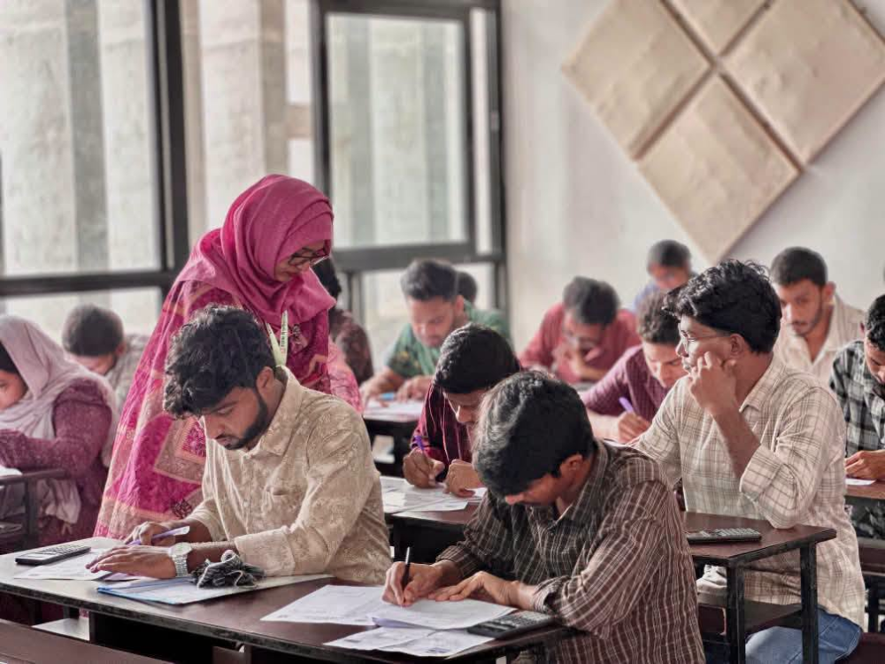 বরেন্দ্র বিশ্ববিদ্যালয়ের সামার-২০২৬ সেশনের  ভর্তি পরীক্ষা অনুষ্ঠিত