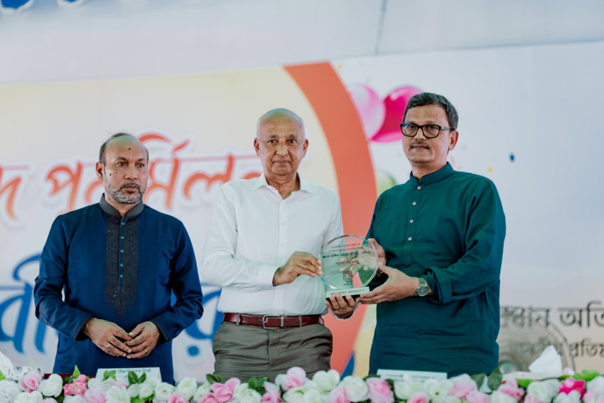 স্মার্ট বাংলাদেশের কারিগর হবে বরেন্দ্র বিশ্ববিদ্যালয়ের শিক্ষার্থী : খালিদ মাহমুদ চৌধুরী