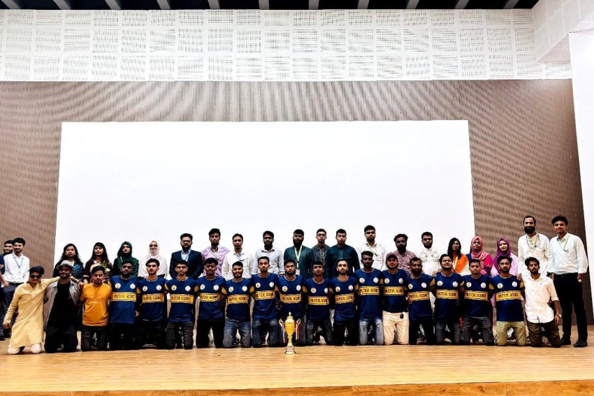 রাষ্ট্রবিজ্ঞান বিভাগের ডি-এইড ক্লাবের নতুন কমিটির অভিষেক ও ফুটবল চ্যাম্পিয়নদের সংবর্ধনা সম্পন্ন